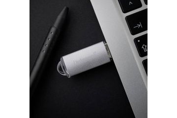  USB spominski mediji INTENSO  Intenso 128GB...