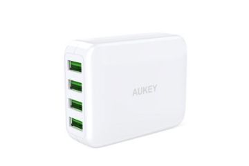 Dodatki Aukey  Aukey potovalni polnilec 4 x USB...